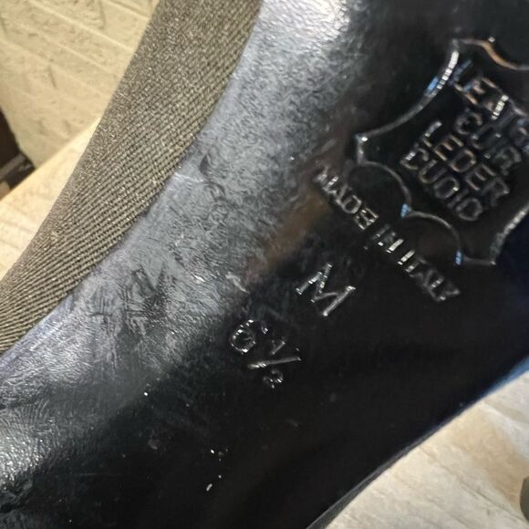 Yves Saint Laurent heels size 6.5 - Picture 11 of 14